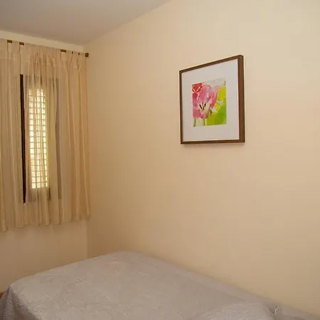 3 Bedroom D102 On The Beach At Thera 레메소스