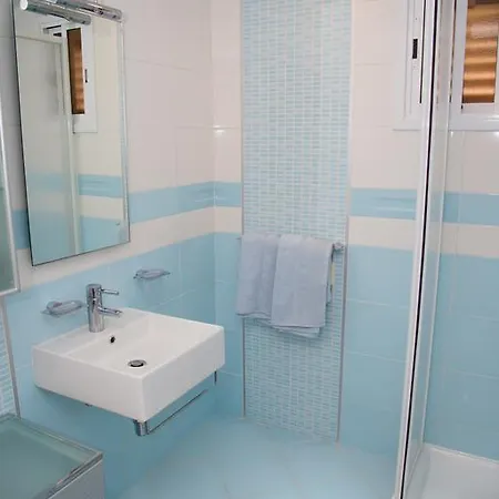3 Bedroom D102 On The Beach At Thera 아파트 *