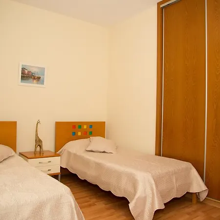 3 Bedroom D102 On The Beach At Thera