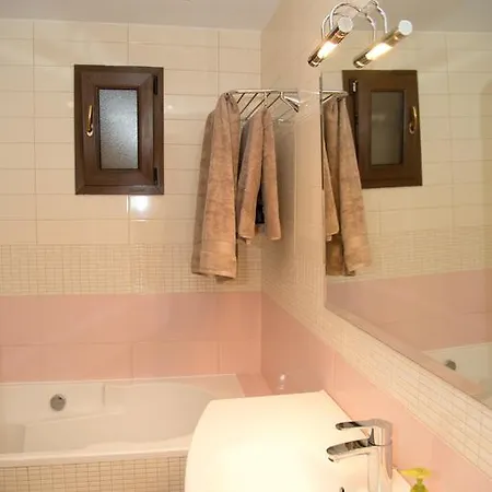 Appartamento 3 Bedroom D102 On The Beach At Thera