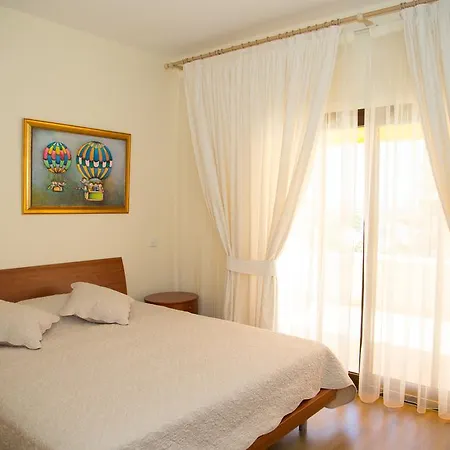 3 Bedroom D102 On The Beach At Thera 레메소스